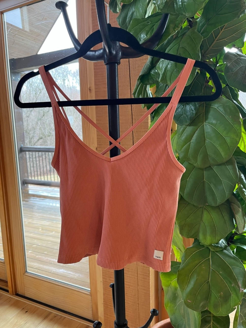 Vuori Ribbed Strappy Tank Top in Dusty Rose